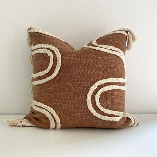 18x18 Hand Woven Rust/Cream Braided Curves Pillow Cover